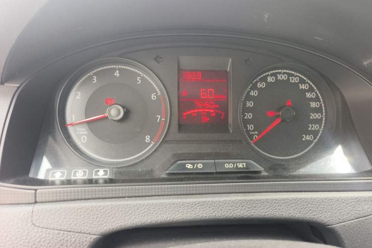 Used Volkswagen Santana 2016 1.4L Manual Fashion Edition Instrument Cluster