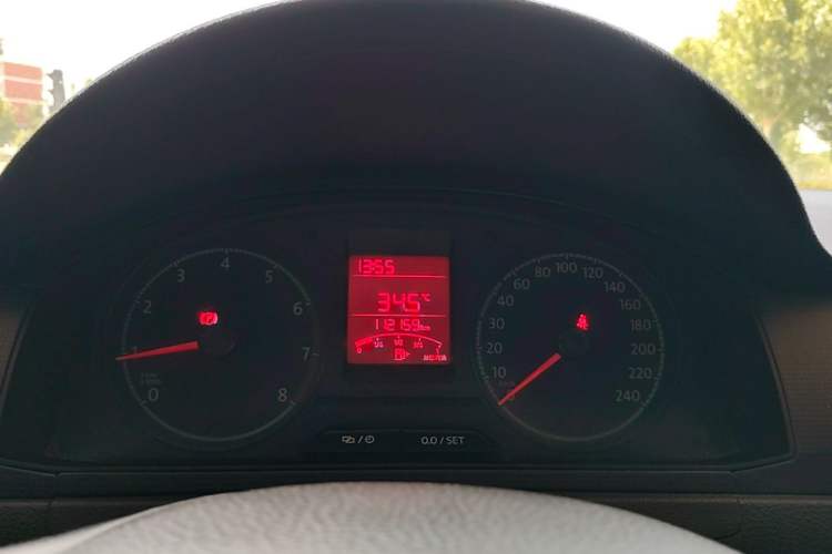Used Volkswagen Santana 2016 1.4L Manual Fashion Edition Instrument Cluster