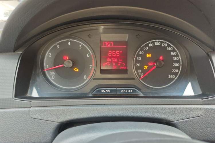 Used Volkswagen Santana 2016 1.6L Manual Fashion Edition Instrument Cluster