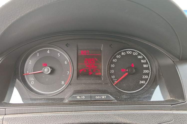Used Volkswagen Santana 2016 1.6L Manual Fashion Edition Instrument Cluster