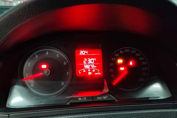 Used Volkswagen Santana 2016 1.6L Manual Fashion Edition Instrument Cluster