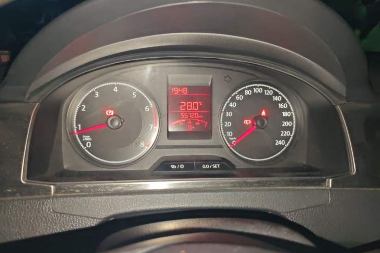 Used Volkswagen Santana 2016 1.6L Manual Fashion Edition Instrument Cluster