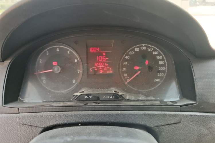 Used Volkswagen Santana 2016 1.6L Manual Fashion Edition Instrument Cluster