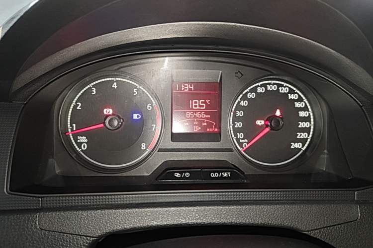 Used Volkswagen Santana 2016 1.6L Manual Fashion Edition Instrument Cluster