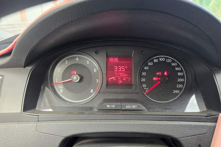 Used Volkswagen Santana 2016 1.4L Manual Fashion Edition Instrument Cluster