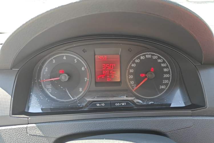 Used Volkswagen Santana 2016 1.4L Manual Fashion Edition Instrument Cluster