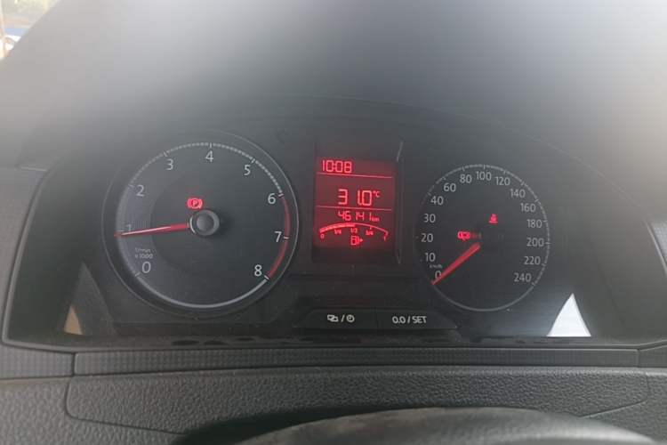 Used Volkswagen Santana 2016 1.6L Manual Fashion Edition Instrument Cluster