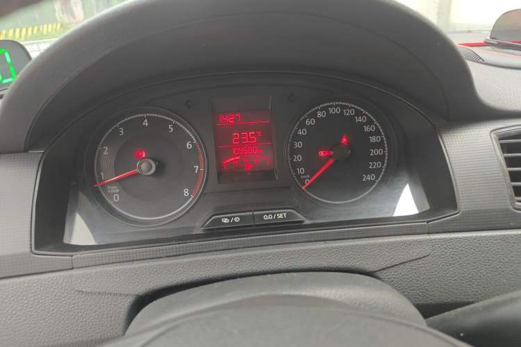 Used Volkswagen Santana 2016 1.6L Manual Fashion Edition Instrument Cluster