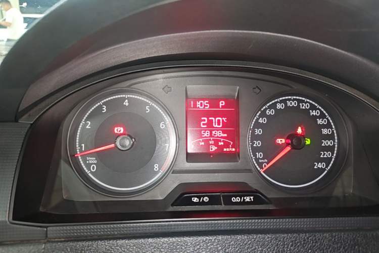 Used Volkswagen Santana 2016 1.6L Automatic Fashion Edition Instrument Cluster