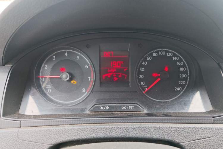 Used Volkswagen Santana 2016 1.6L Manual Fashion Edition Instrument Cluster
