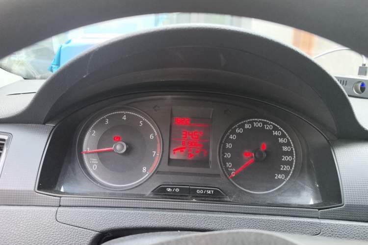 Used Volkswagen Santana 2016 1.6L Manual Fashion Edition Instrument Cluster