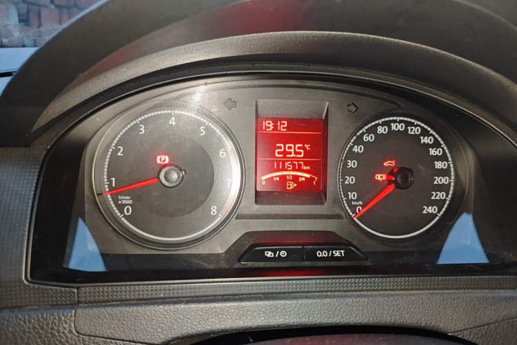 Used Volkswagen Santana 2016 1.6L Manual Fashion Edition Instrument Cluster