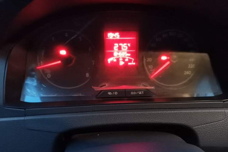 Used Volkswagen Santana 2016 1.4L Manual Fashion Edition Instrument Cluster