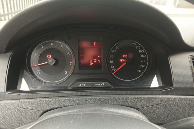 Used Volkswagen Santana 2016 1.6L Automatic Fashion Edition Instrument Cluster