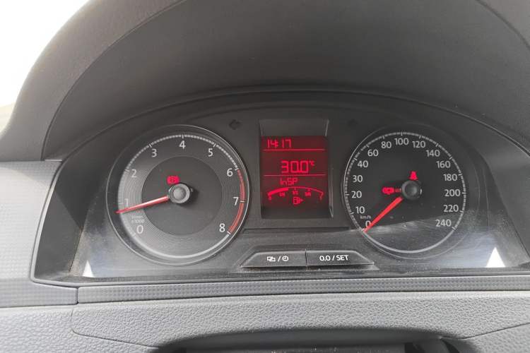 Used Volkswagen Santana 2016 1.4L Manual Fashion Edition Instrument Cluster