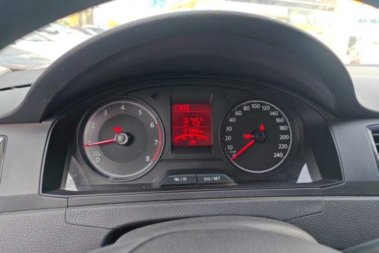 Used Volkswagen Santana 2016 1.6L Manual Fashion Edition Instrument Cluster