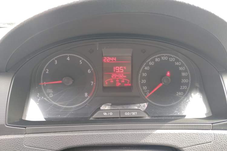 Used Volkswagen Santana 2016 1.6L Manual Fashion Edition Instrument Cluster