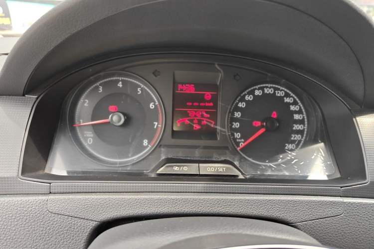 Used Volkswagen Santana 2016 1.4L Manual Fashion Edition Instrument Cluster
