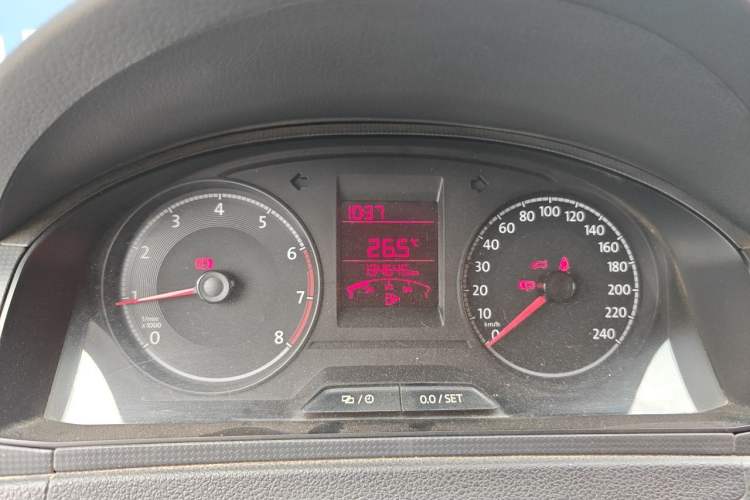 Used Volkswagen Santana 2016 1.6L Manual Fashion Edition Instrument Cluster