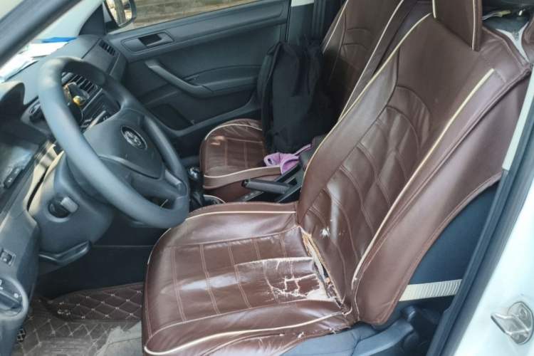 Used Volkswagen Santana 2016 1.6L Manual Fashion Edition Interior 2