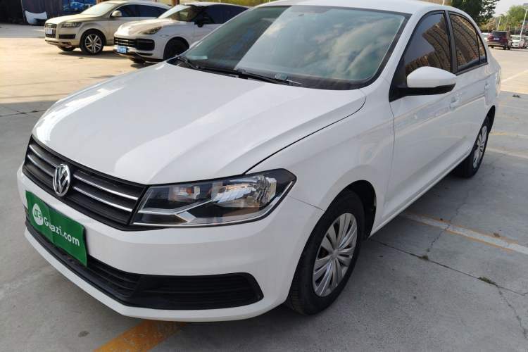 Used Volkswagen Santana 2016 1.4L Manual Fashion Edition Guazi used car, China used car export, Used car for sale, Used  cars, Cheapest cars for sale