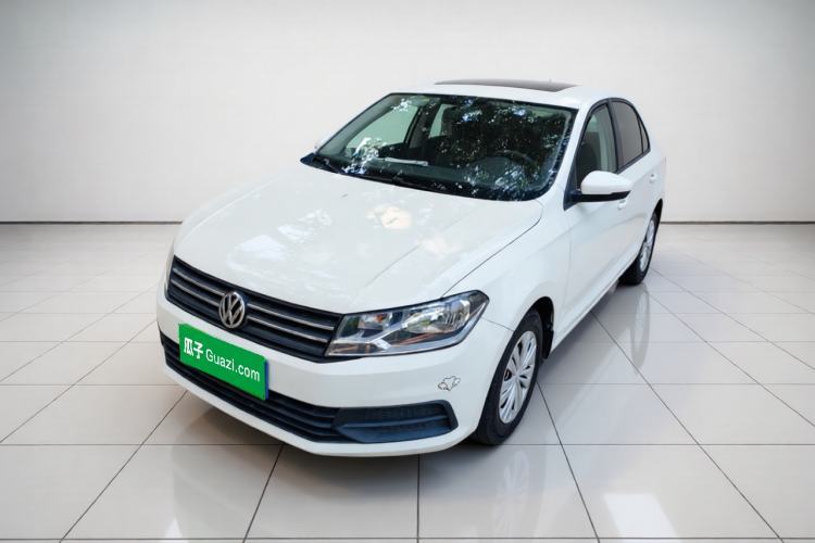 Used Volkswagen Santana 2016 1.6L Manual Fashion Edition Guazi used car, China used car export, Used car for sale, Used  cars, Cheapest cars for sale