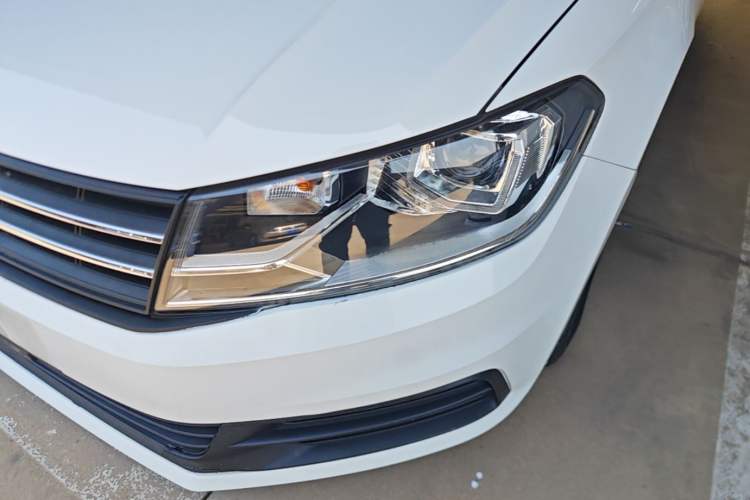 Used Volkswagen Santana 2016 1.6L Manual Fashion Edition Left Front Headlight