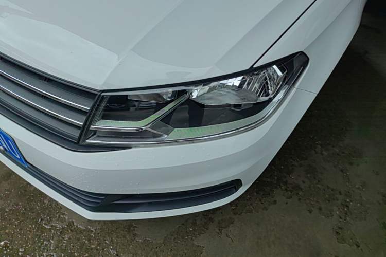 Used Volkswagen Santana 2016 1.4L Manual Fashion Edition Left Front Headlight