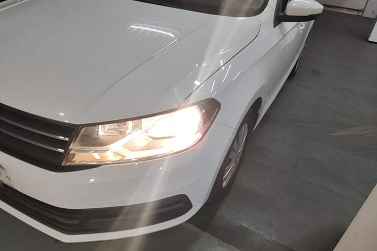Used Volkswagen Santana 2016 1.4L Manual Fashion Edition Left Front Headlight