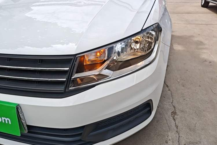 Used Volkswagen Santana 2016 1.4L Manual Fashion Edition Left Front Headlight