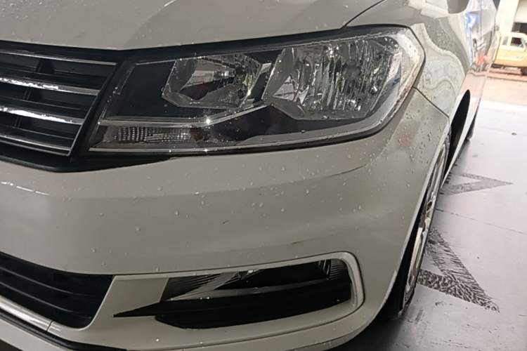 Used Volkswagen Santana 2016 1.6L Automatic Comfort Edition Left Front Headlight