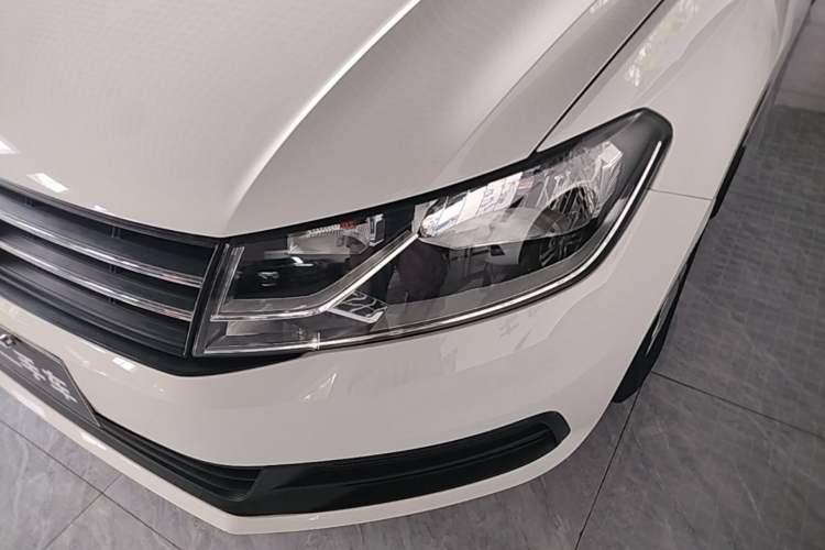 Used Volkswagen Santana 2016 1.6L Manual Fashion Edition Left Front Headlight