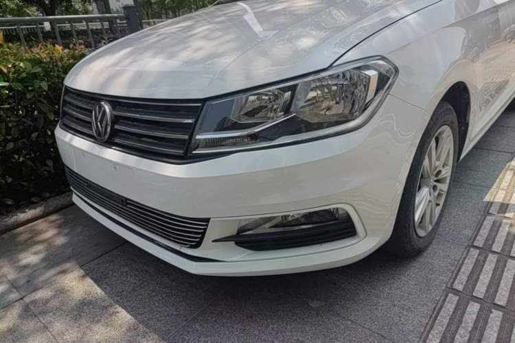 Used Volkswagen Santana 2016 1.6L Automatic Comfort Edition Left Front Headlight