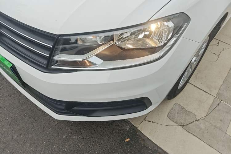 Used Volkswagen Santana 2016 1.4L Manual Fashion Edition Left Front Headlight