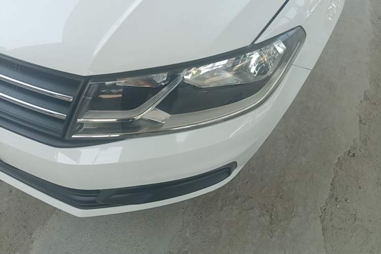Used Volkswagen Santana 2016 1.6L Manual Fashion Edition Left Front Headlight