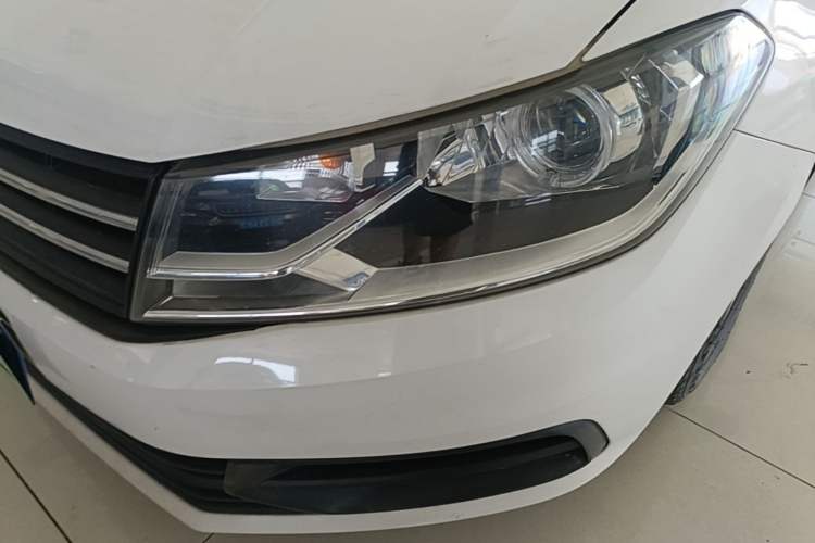 Used Volkswagen Santana 2016 1.6L Manual Fashion Edition Left Front Headlight