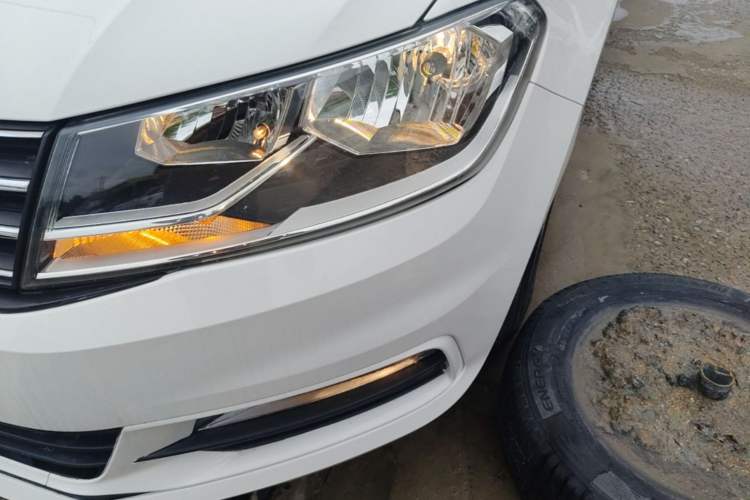 Used Volkswagen Santana 2016 1.6L Automatic Comfort Edition Left Front Headlight