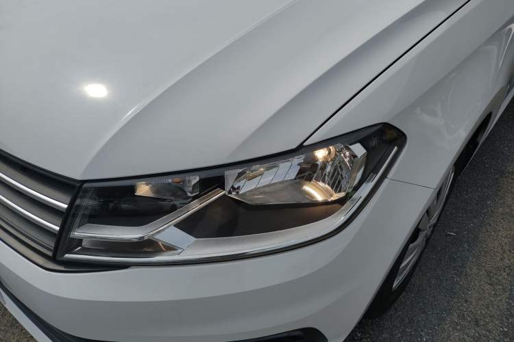 Used Volkswagen Santana 2016 1.6L Manual Fashion Edition Left Front Headlight