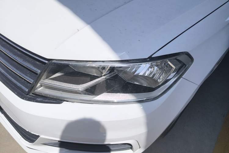 Used Volkswagen Santana 2016 1.6L Automatic Comfort Edition Left Front Headlight