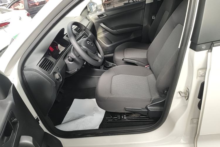 Used Volkswagen Santana 2016 1.6L Automatic Fashion Edition Left Front Seat