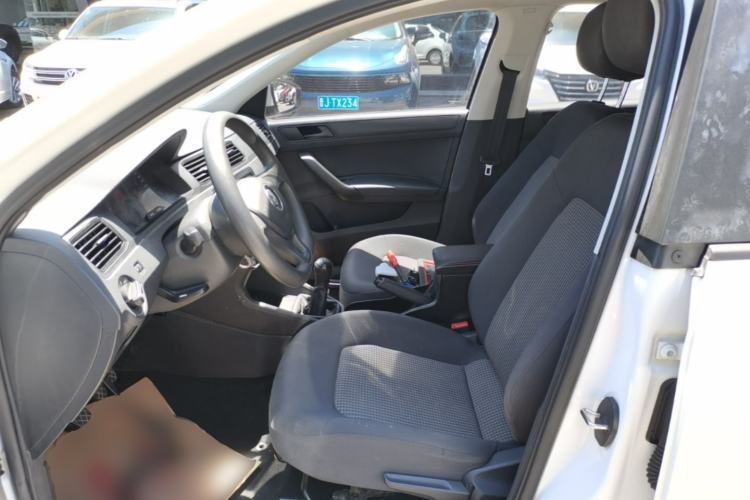 Used Volkswagen Santana 2016 1.4L Manual Fashion Edition Left Front Seat