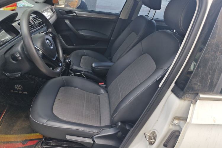 Used Volkswagen Santana 2016 1.6L Manual Comfort Edition Left Front Seat