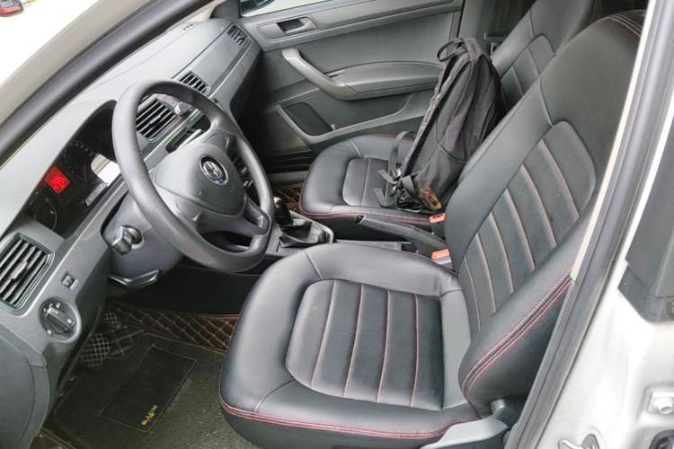 Used Volkswagen Santana 2016 1.6L Automatic Fashion Edition Left Front Seat