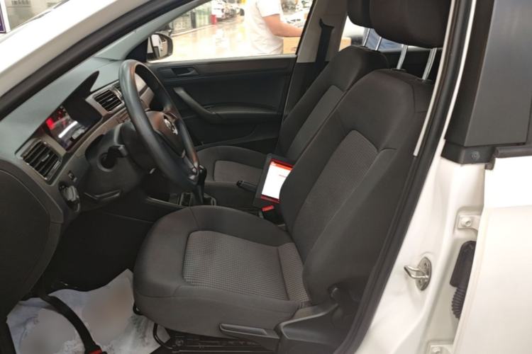 Used Volkswagen Santana 2016 1.4L Manual Fashion Edition Left Front Seat