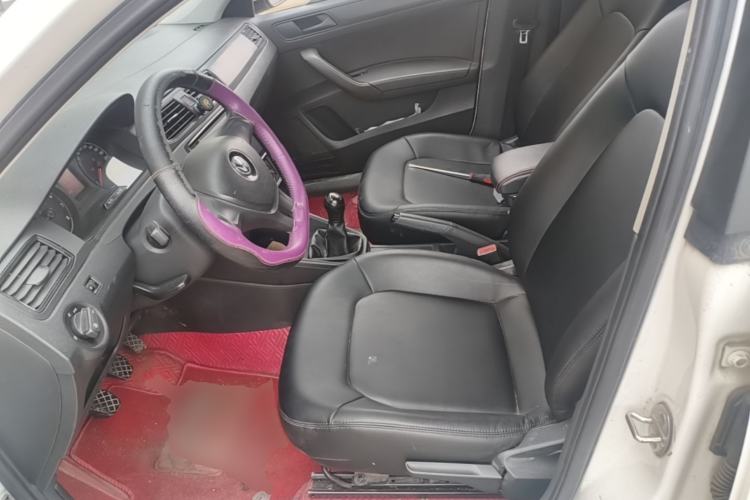 Used Volkswagen Santana 2016 1.4L Manual Fashion Edition Left Front Seat