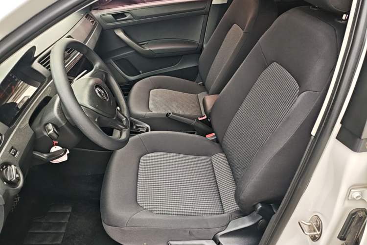 Used Volkswagen Santana 2016 1.6L Automatic Fashion Edition Left Front Seat