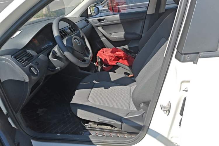 Used Volkswagen Santana 2016 1.4L Manual Fashion Edition Left Front Seat