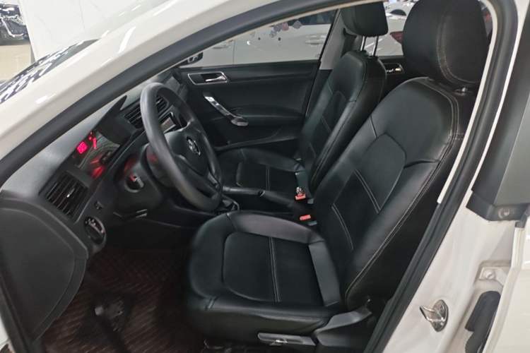 Used Volkswagen Santana 2016 1.6L Automatic Fashion Edition Left Front Seat