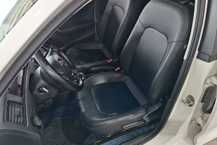 Used Volkswagen Santana 2016 1.6L Automatic Fashion Edition Left Front Seat