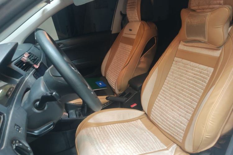 Used Volkswagen Santana 2016 1.4L Manual Fashion Edition Left Front Seat